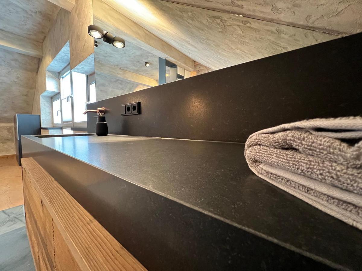 Der Extraklasse Mit Whirlpool Apartment *